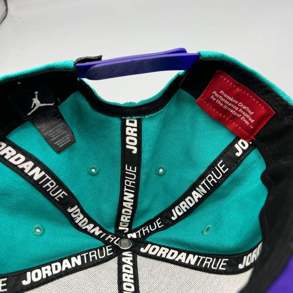 Air Jordan True‎ Hat Men Blue Purple Embroidered Logo Jumpman Snap Back Cap - Picture 6 of 8